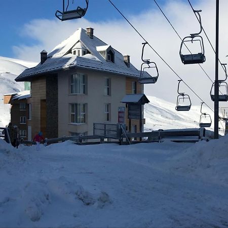 Miramar Elite Ski Con Parking Sierra Nevada Kültér fotó